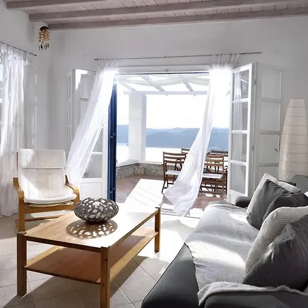 Holiday home Chrysta